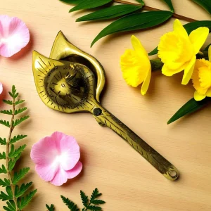 পিতলের কাজলদানী